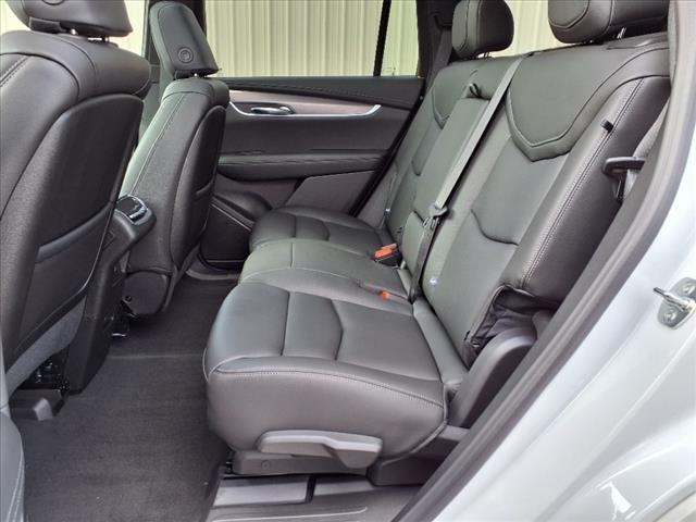 new 2025 Cadillac XT6 car, priced at $50,436