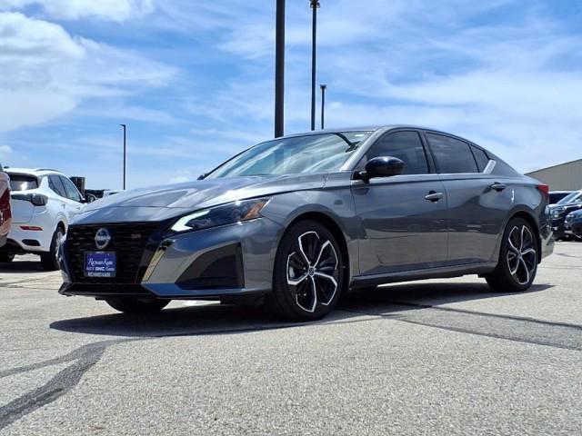used 2024 Nissan Altima car, priced at $24,995