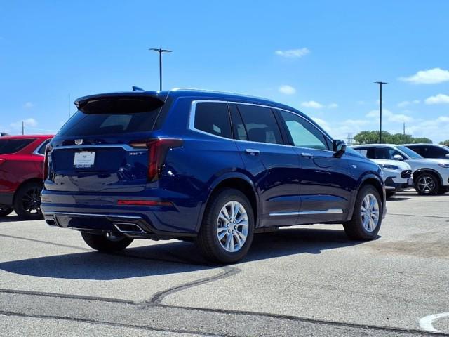 new 2025 Cadillac XT6 car, priced at $51,215