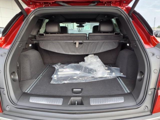 new 2025 Cadillac XT5 car, priced at $59,440