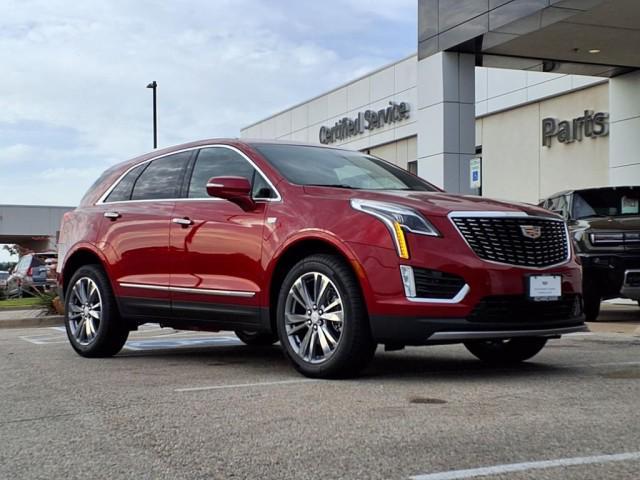 new 2025 Cadillac XT5 car, priced at $59,440