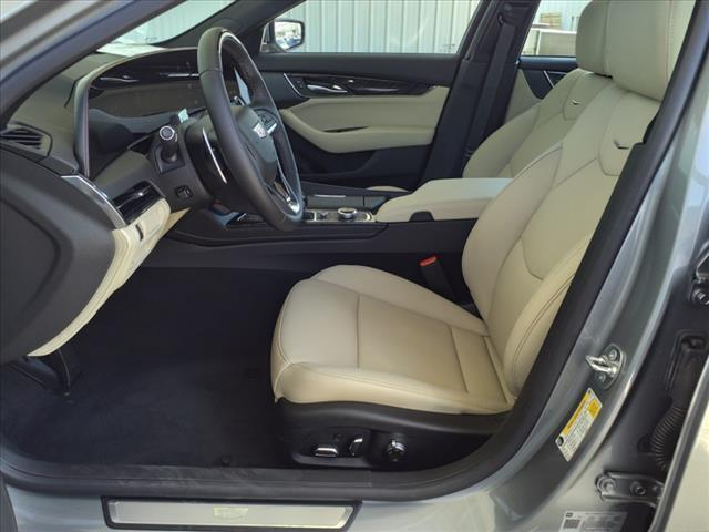 new 2025 Cadillac CT5 car, priced at $250