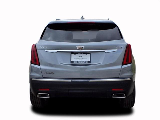 new 2025 Cadillac XT5 car, priced at $45,690