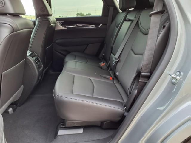 new 2025 Cadillac XT5 car, priced at $52,090