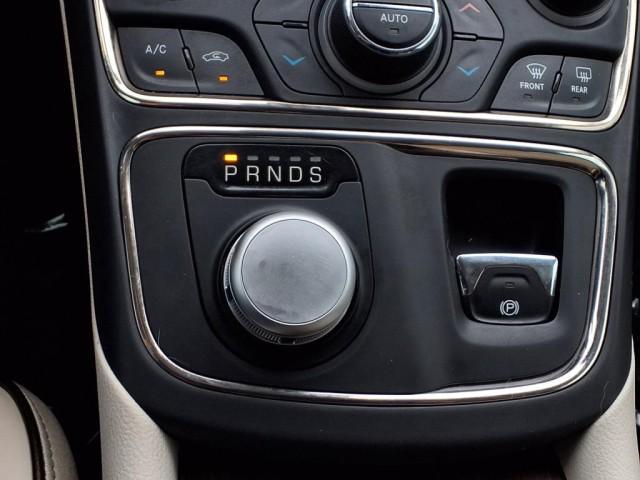 used 2015 Chrysler 200 car, priced at $12,995
