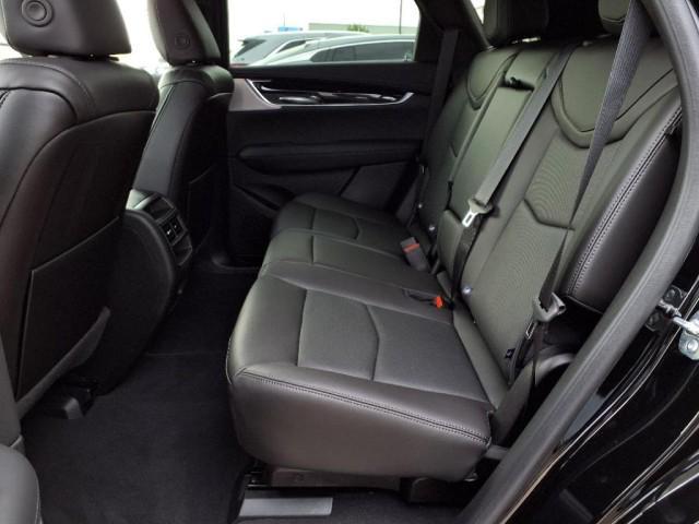 new 2025 Cadillac XT5 car, priced at $54,065