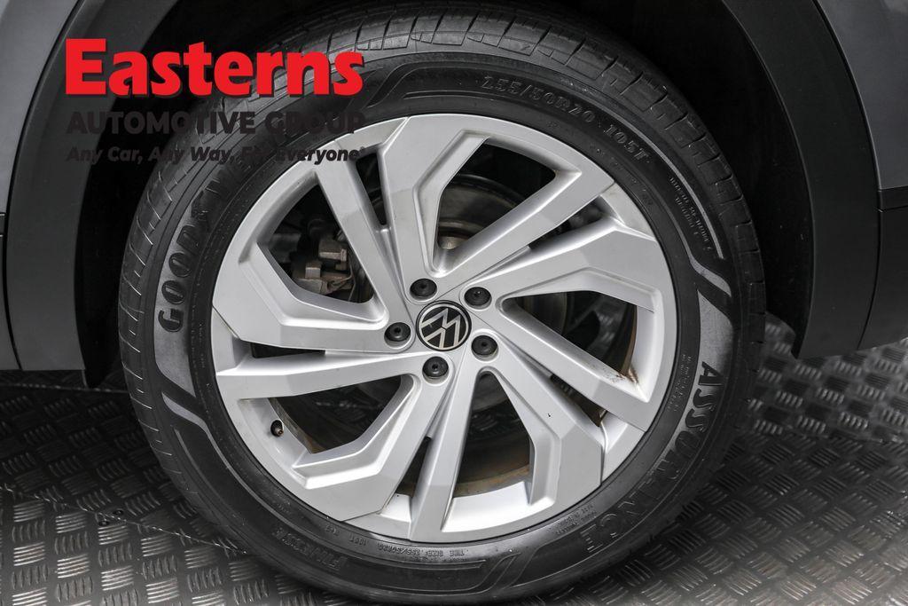 used 2021 Volkswagen Atlas Cross Sport car, priced at $25,690