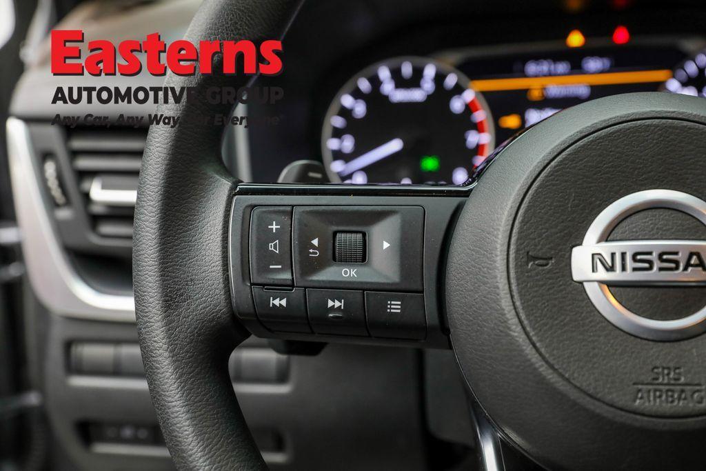 used 2021 Nissan Rogue car, priced at $19,375