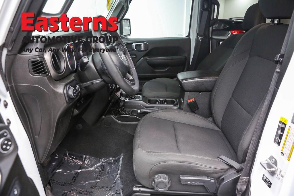 used 2023 Jeep Gladiator car, priced at $28,390