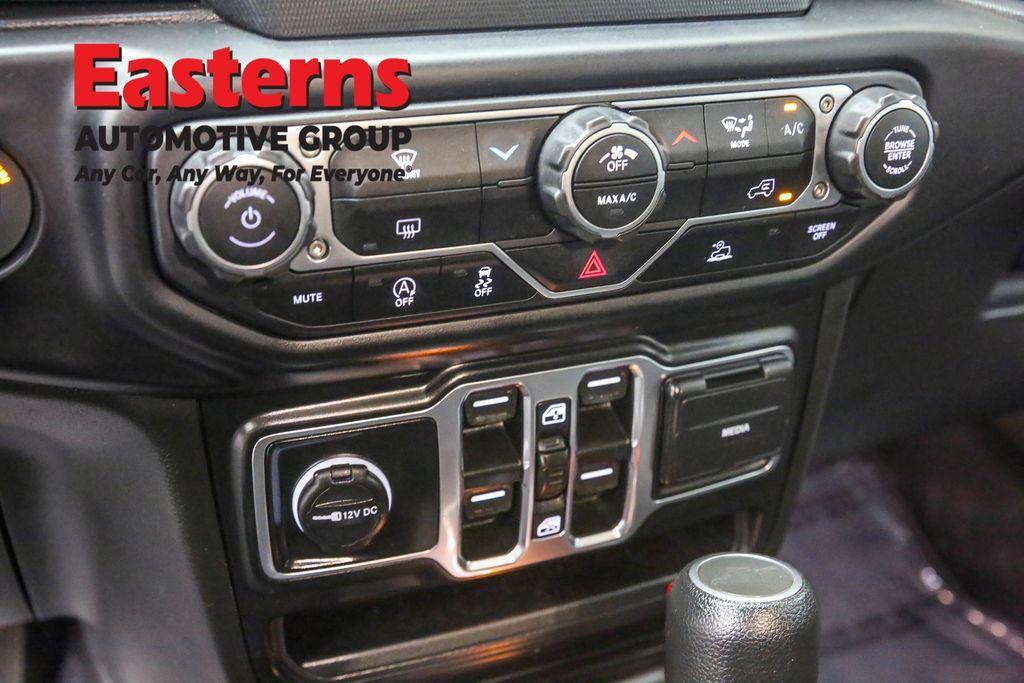 used 2023 Jeep Gladiator car, priced at $28,390