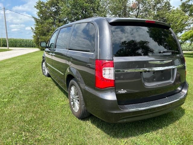 used 2015 Chrysler Town & Country car, priced at $4,500