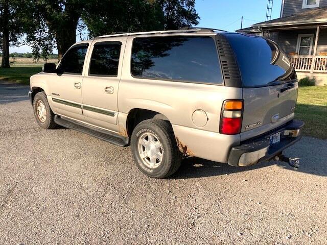 used 2004 GMC Yukon XL car, priced at $3,500