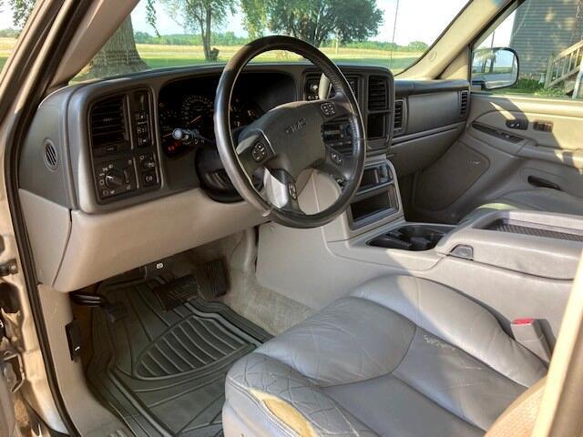 used 2004 GMC Yukon XL car, priced at $3,500