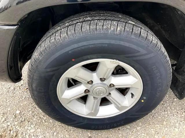 used 2004 Nissan Pathfinder car, priced at $9,250