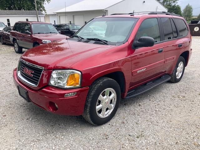 used 2004 GMC Envoy car, priced at $11,900