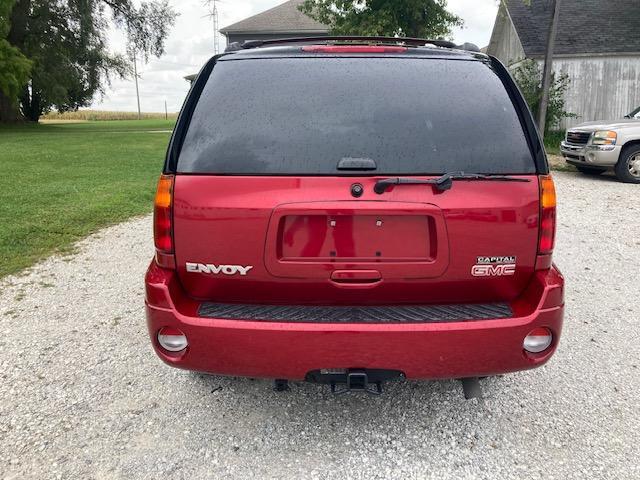 used 2004 GMC Envoy car, priced at $11,900