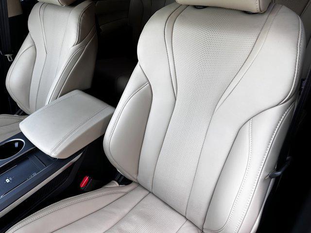 used 2025 Acura MDX car, priced at $57,500