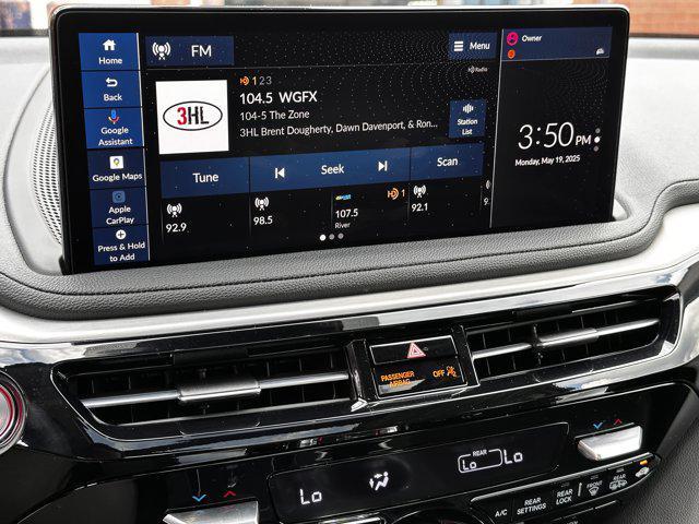 used 2025 Acura MDX car, priced at $52,000