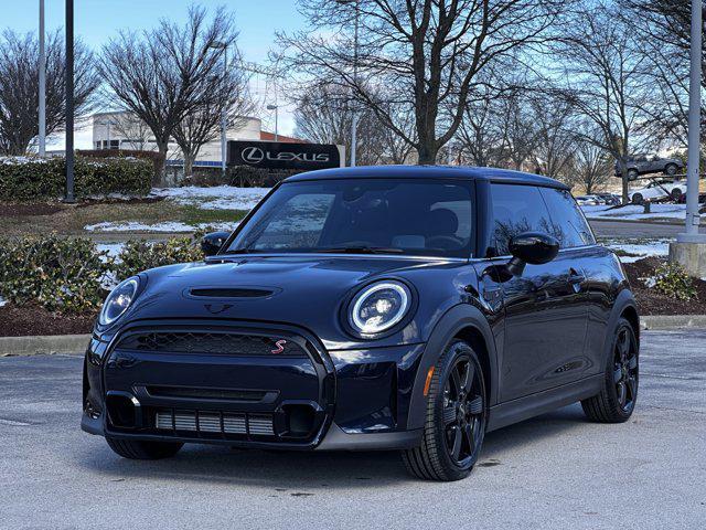 used 2024 MINI Hardtop car, priced at $32,991