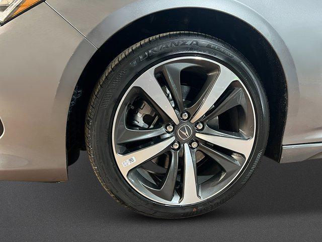 new 2025 Acura TLX car, priced at $47,195