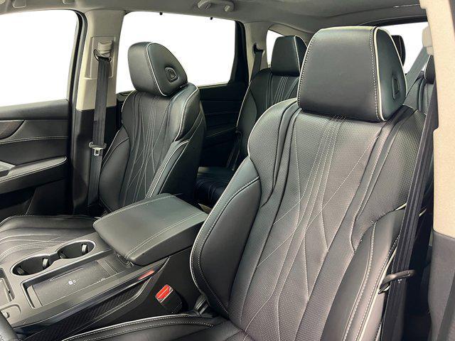 new 2025 Acura MDX car, priced at $68,250