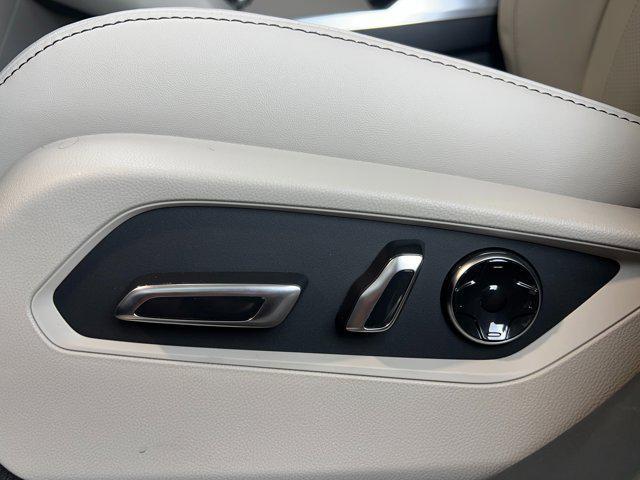 new 2025 Acura RDX car, priced at $48,650