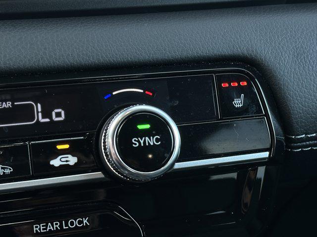 used 2025 Honda Pilot car, priced at $42,750