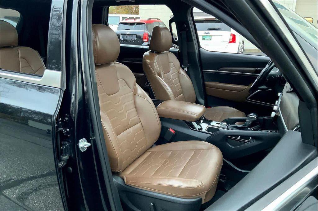 used 2021 Kia Telluride car, priced at $23,380