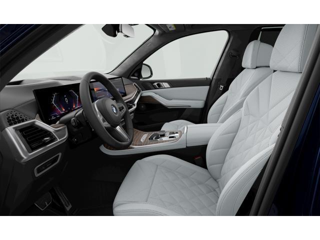new 2026 BMW X7 car, priced at $98,880
