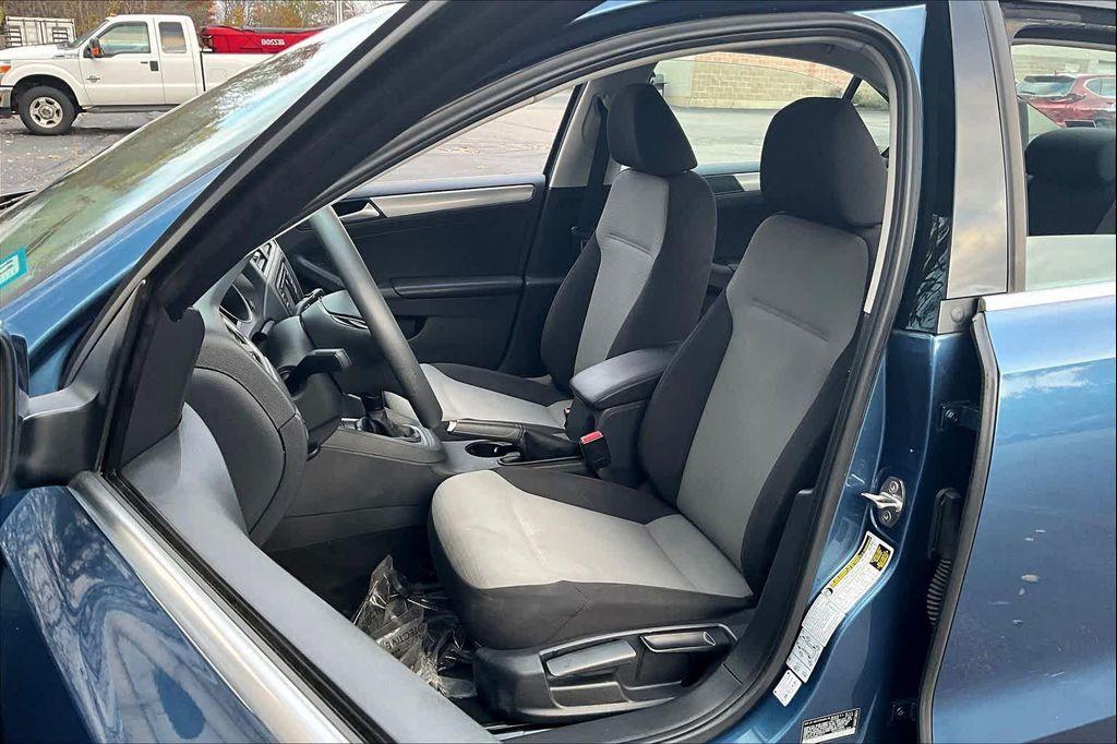 used 2017 Volkswagen Jetta car, priced at $8,998