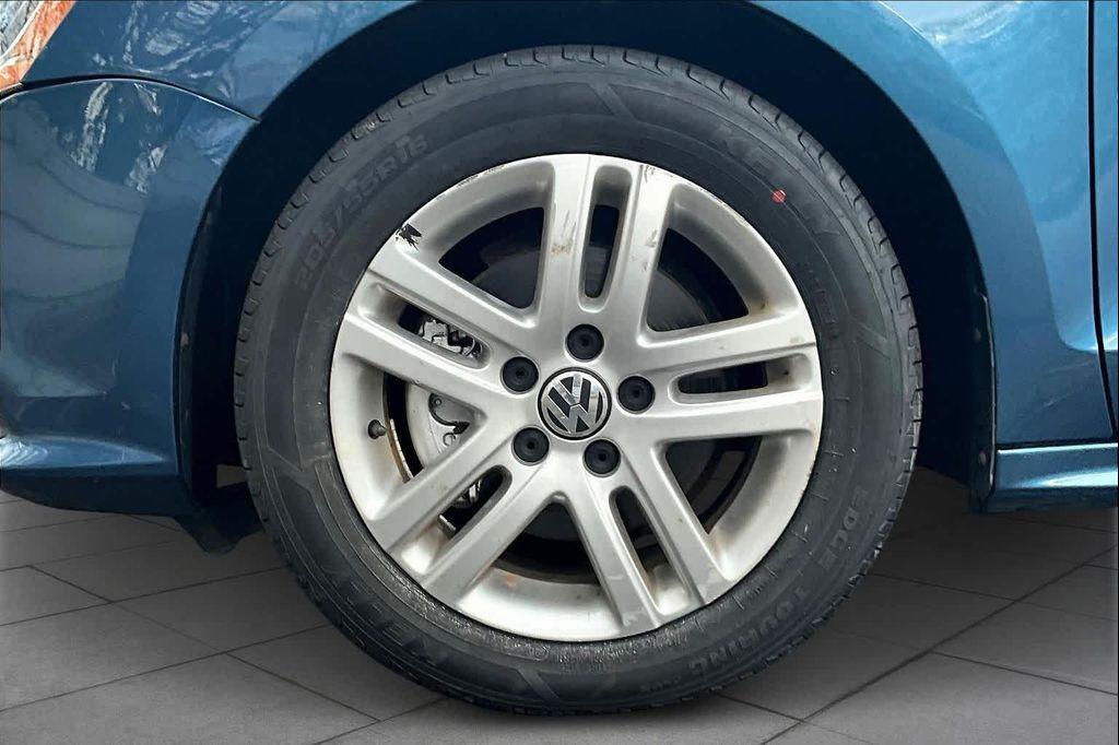 used 2017 Volkswagen Jetta car, priced at $8,998