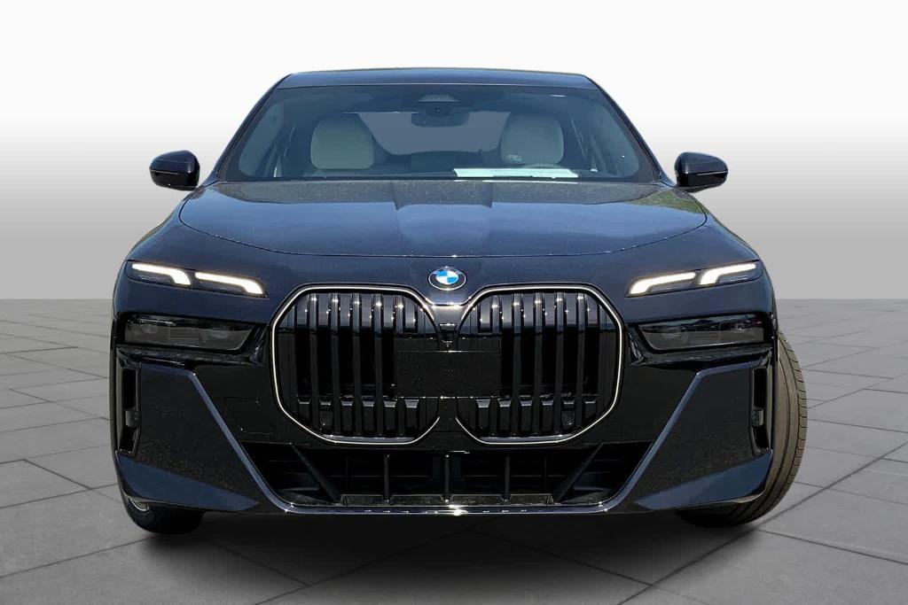 new 2024 BMW 760 car, priced at $131,735