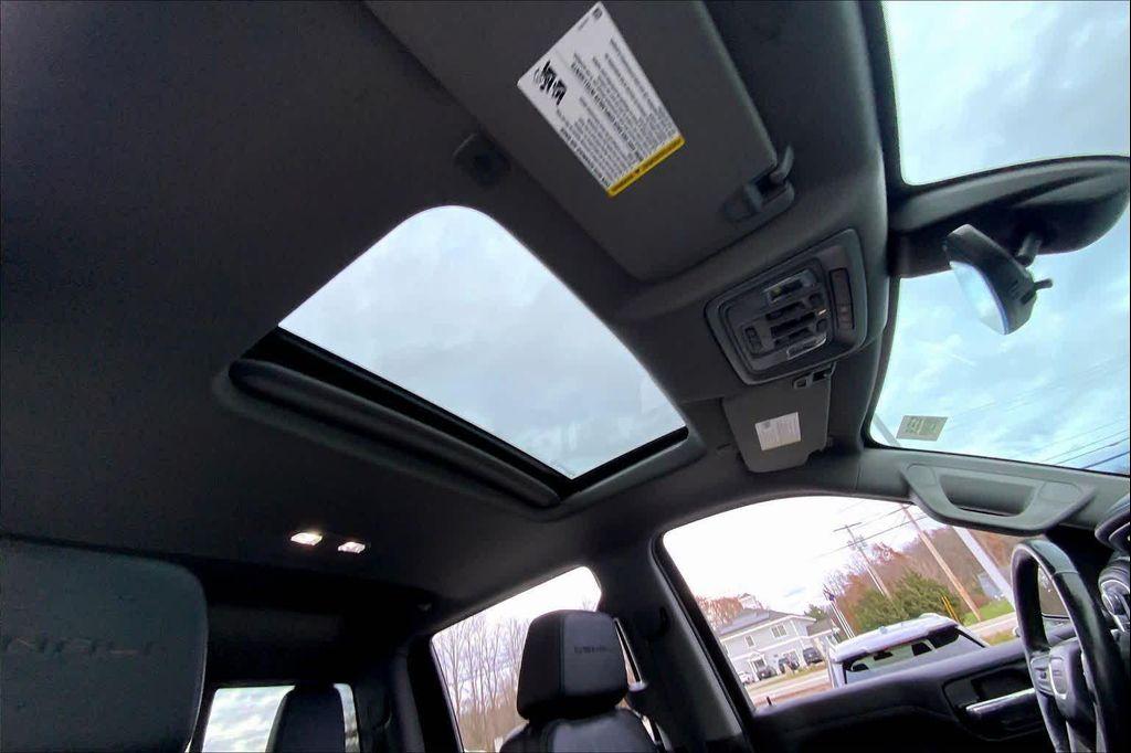 used 2021 GMC Sierra 1500 car, priced at $42,898