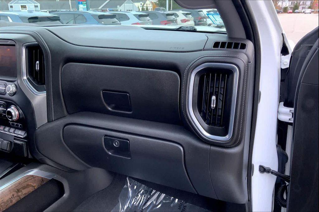 used 2021 GMC Sierra 1500 car, priced at $42,898