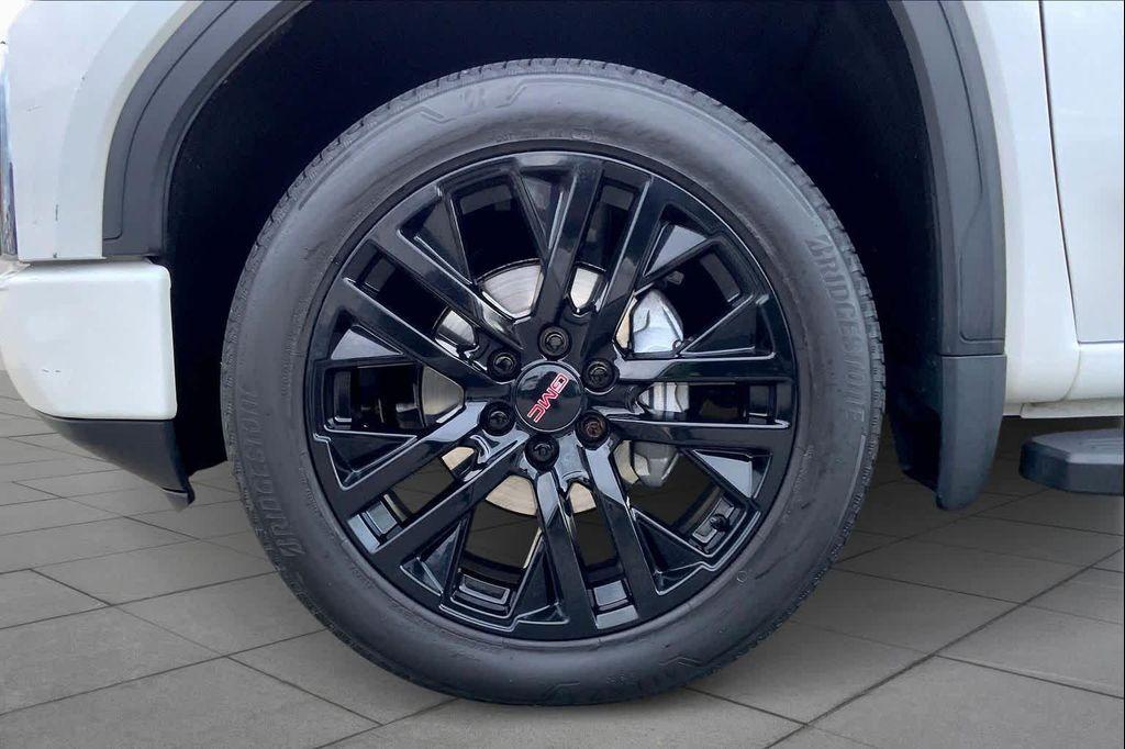 used 2021 GMC Sierra 1500 car, priced at $42,898