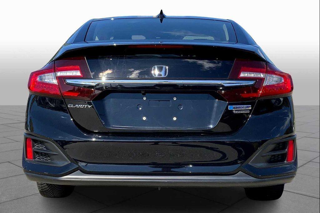 used 2018 Honda Clarity Plug-In Hybrid car, priced at $20,546