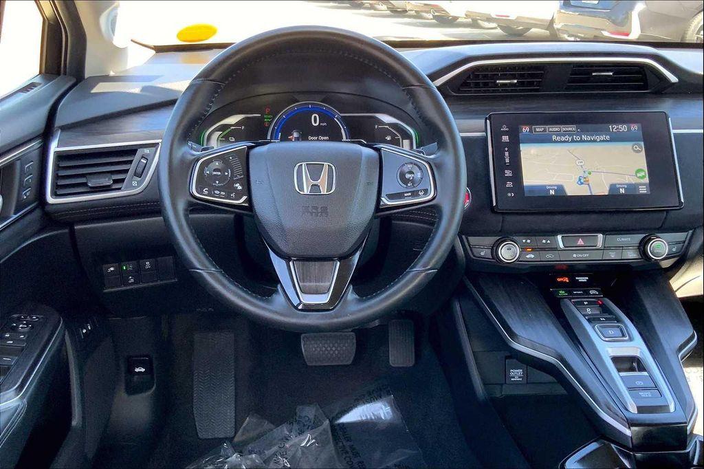 used 2018 Honda Clarity Plug-In Hybrid car, priced at $20,546