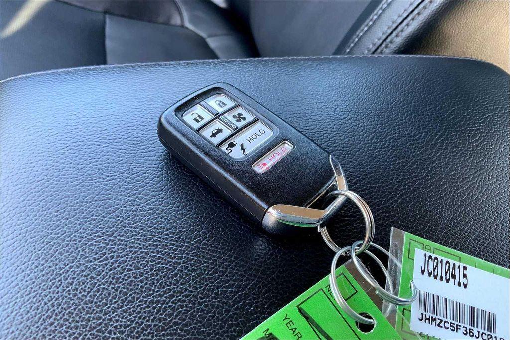 used 2018 Honda Clarity Plug-In Hybrid car, priced at $20,546