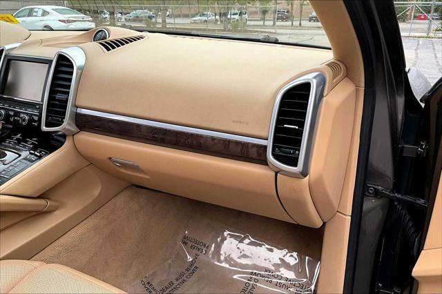 used 2015 Porsche Cayenne car, priced at $16,589