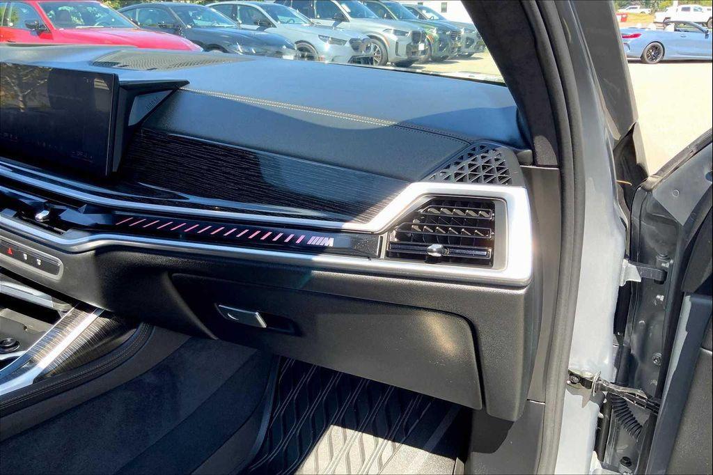 used 2024 BMW X7 car, priced at $76,562