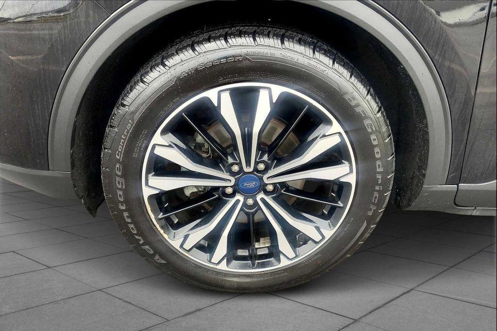 used 2022 Ford Escape car, priced at $20,698
