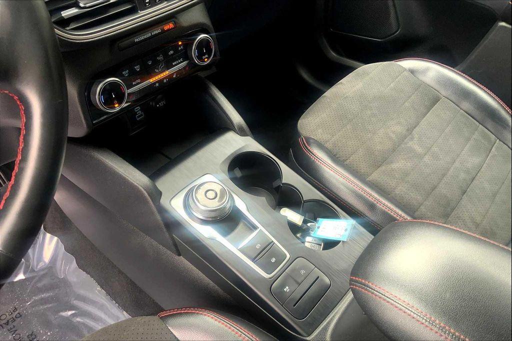 used 2022 Ford Escape car, priced at $20,698