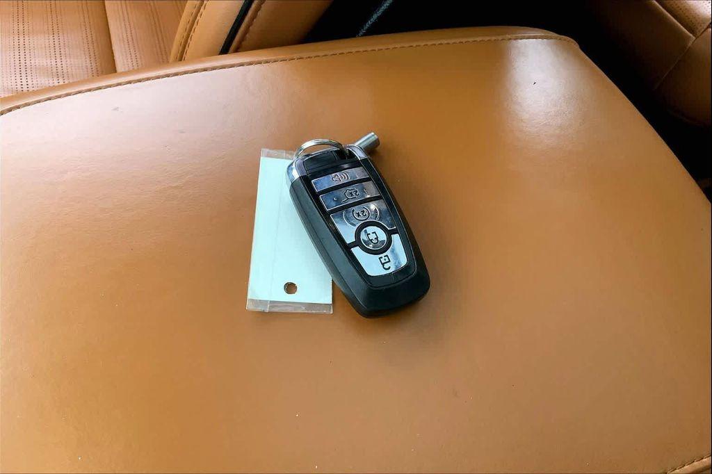 used 2022 Lincoln Aviator car, priced at $41,467