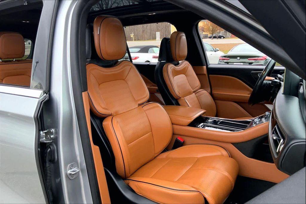 used 2022 Lincoln Aviator car, priced at $41,467