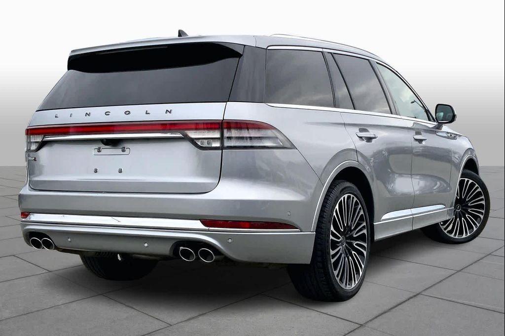 used 2022 Lincoln Aviator car, priced at $41,467