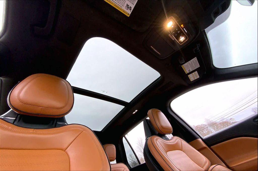 used 2022 Lincoln Aviator car, priced at $41,467