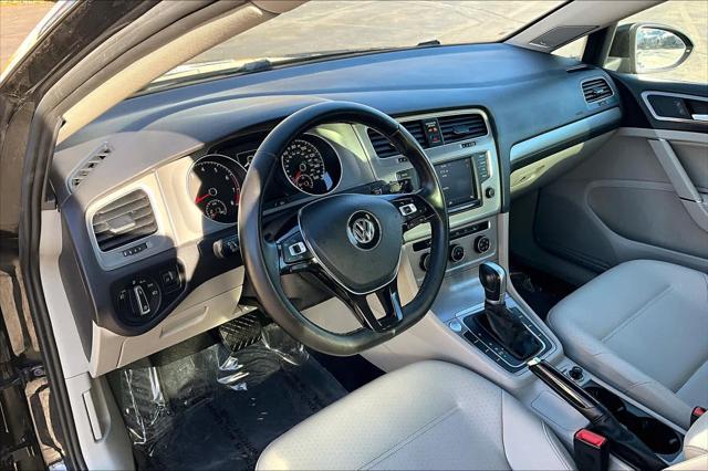 used 2016 Volkswagen Golf SportWagen car, priced at $12,698