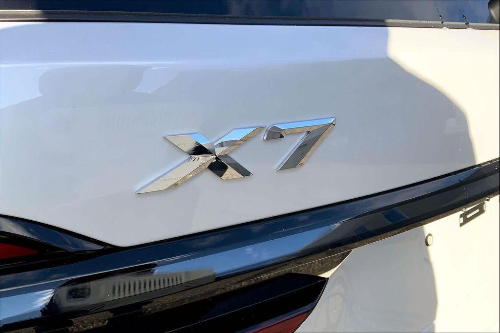 new 2026 BMW X7 car, priced at $96,930