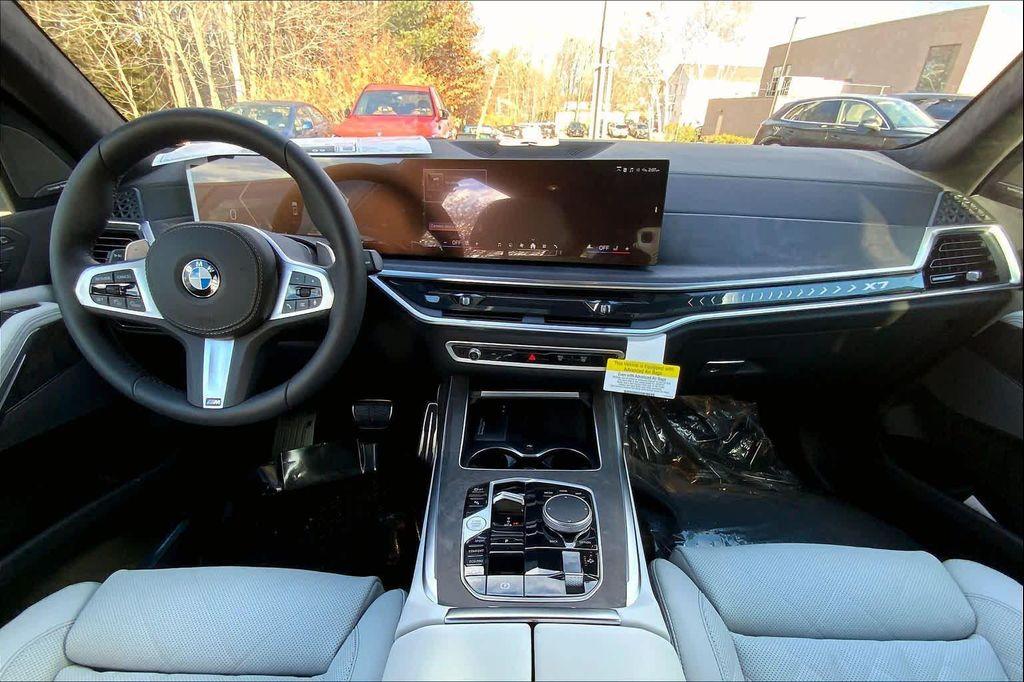 new 2026 BMW X7 car, priced at $96,930