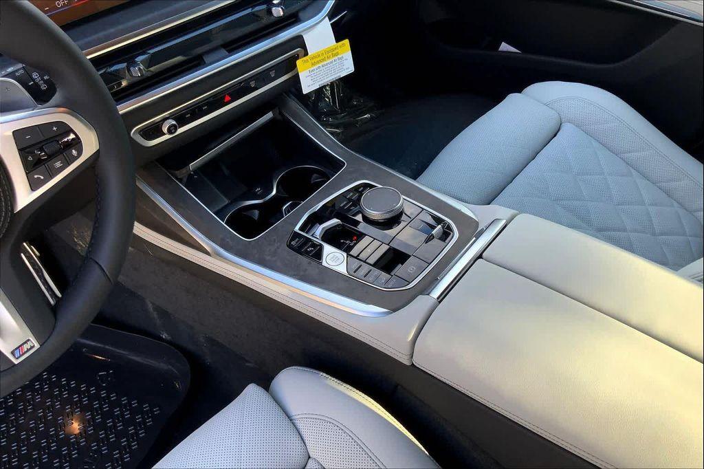 new 2026 BMW X7 car, priced at $96,930